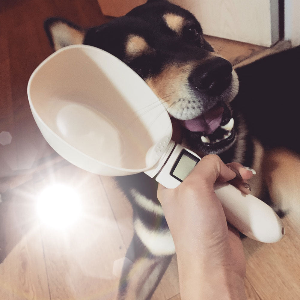 Weighing Pet Food Shovel