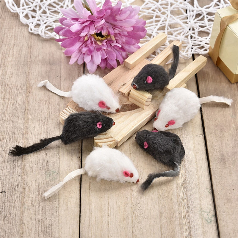 12pcs Squeaky Mice Toys Furry Four