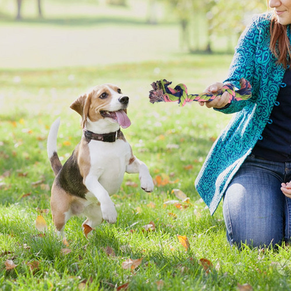 Random Color Double Knot Rope Toy